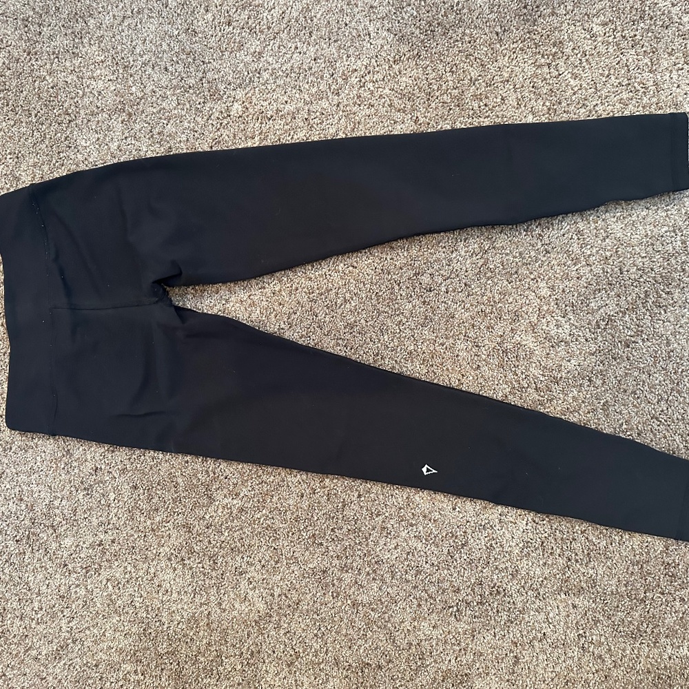 Ivviva leggings